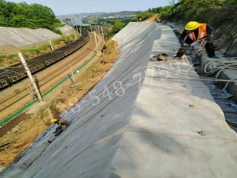 水泥毯施工-道路兩側(cè)護(hù)坡